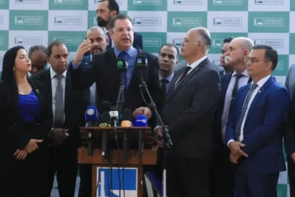 Congresso Trava Propostas Econômicas