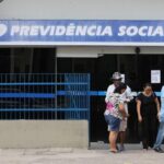 INSS suspende bancos consignado